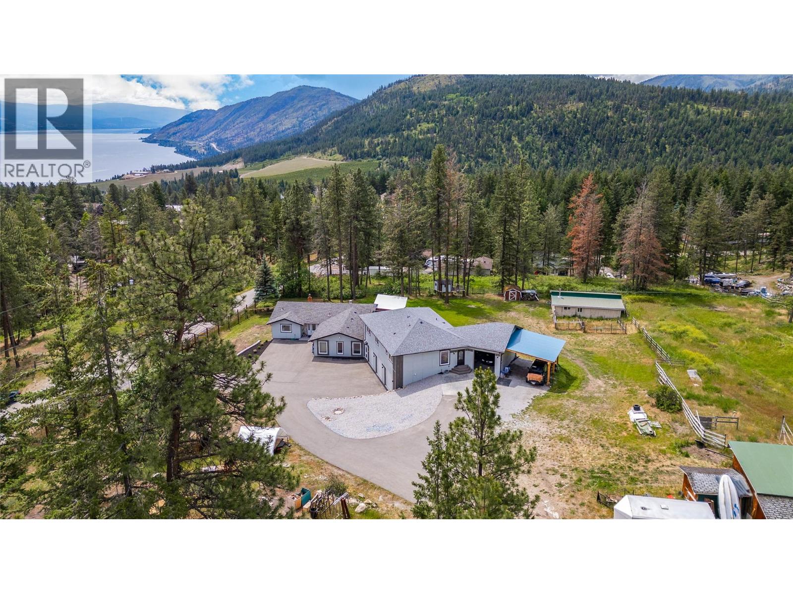 5308 Law Street, Peachland