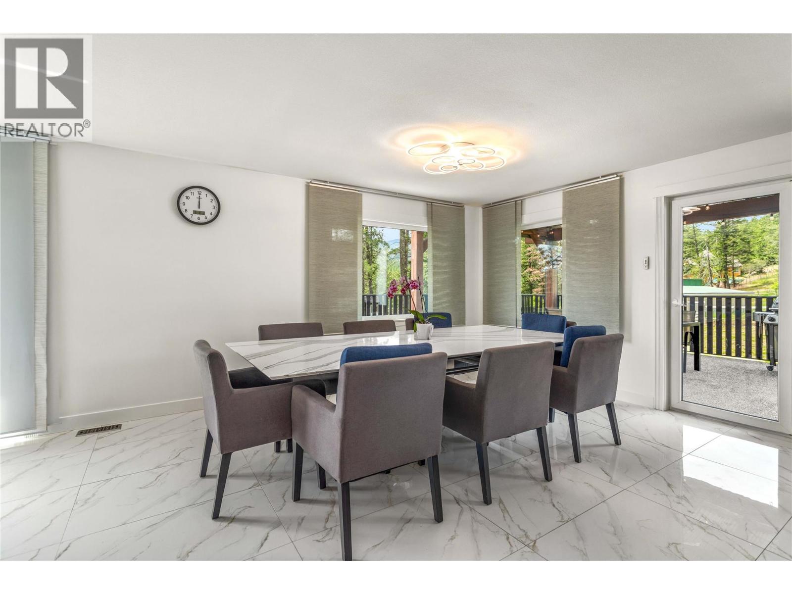 5308 Law Street, Peachland