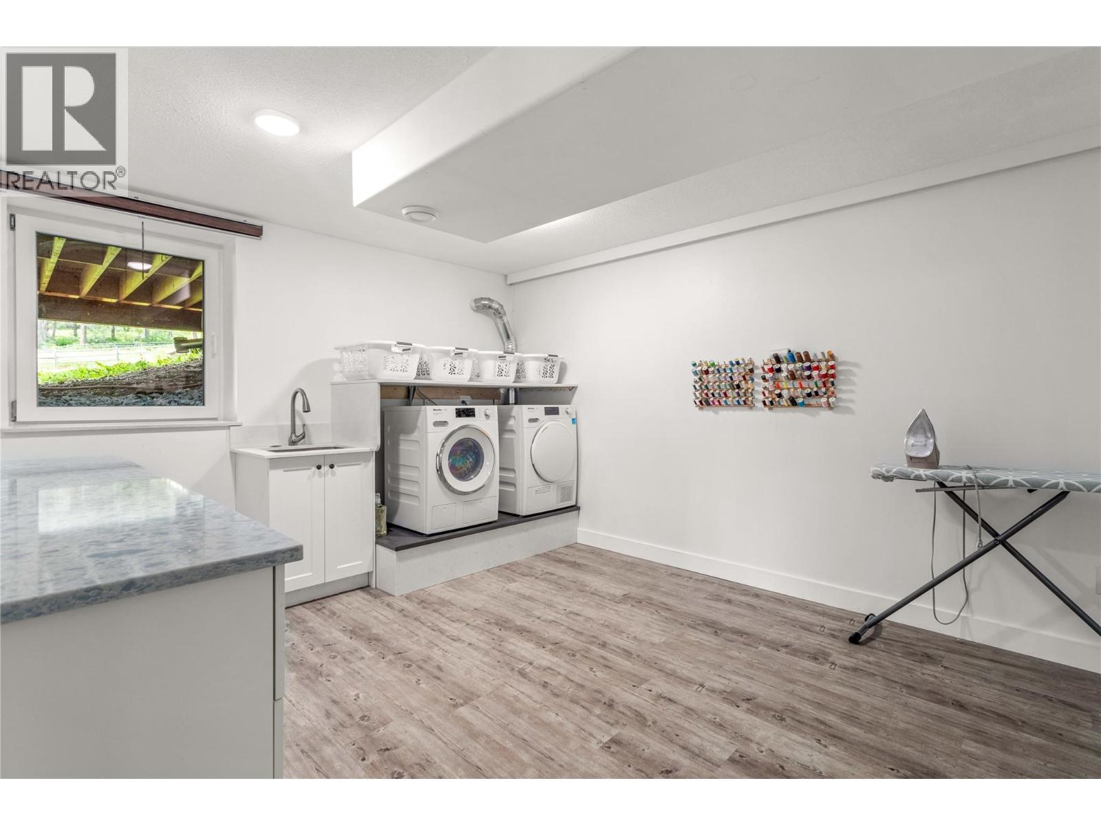 5308 Law Street, Peachland