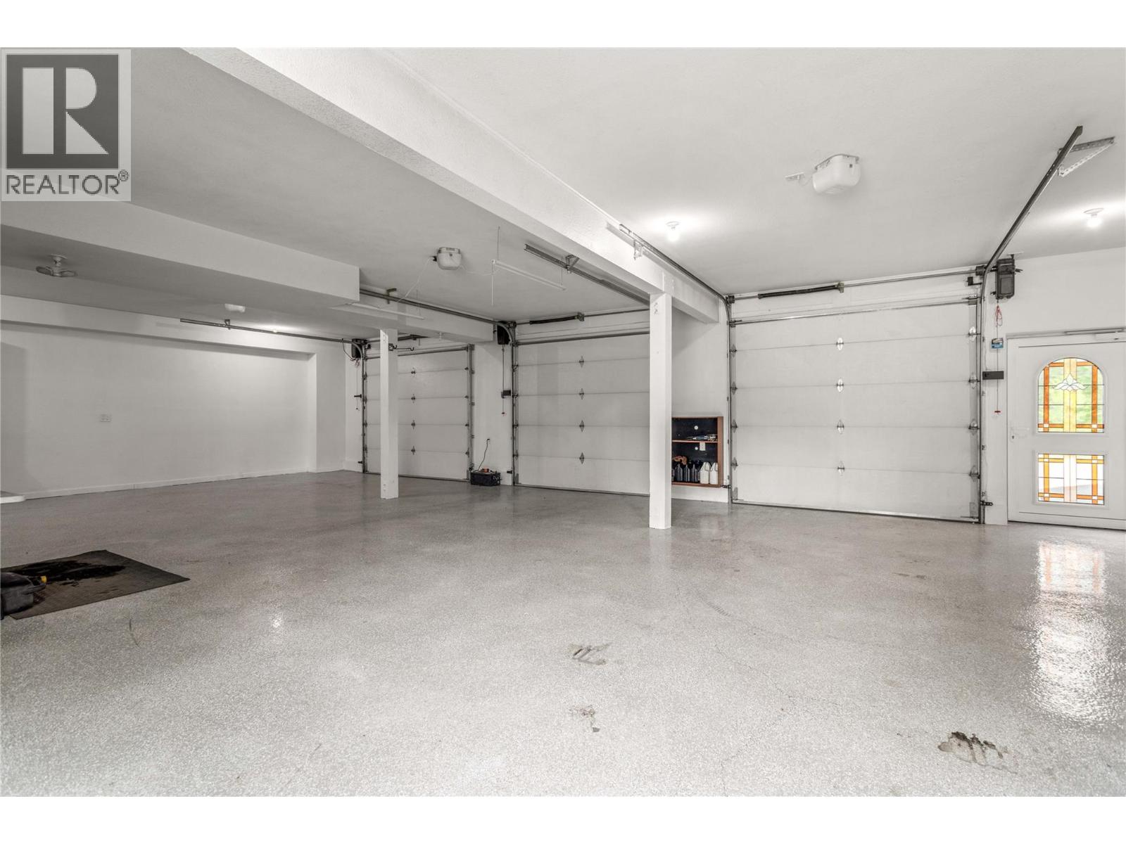 5308 Law Street, Peachland