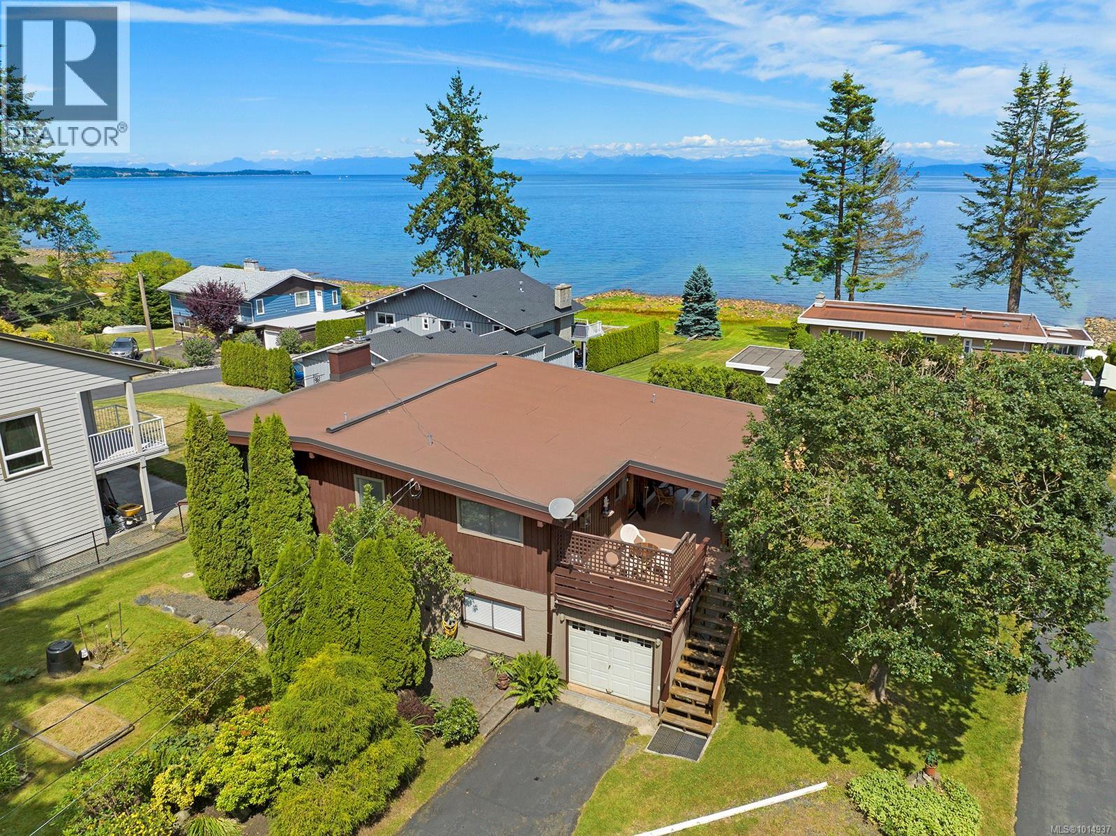 4842 Kilmarnock Dr, Courtenay