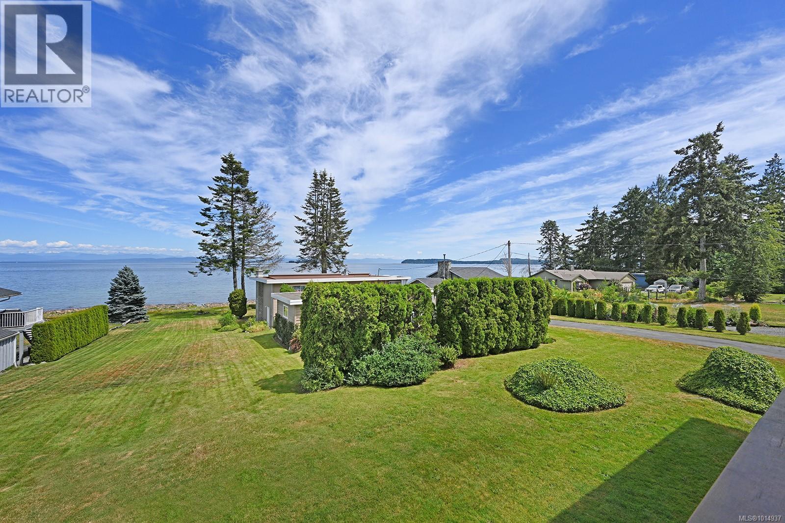 4842 Kilmarnock Dr, Courtenay