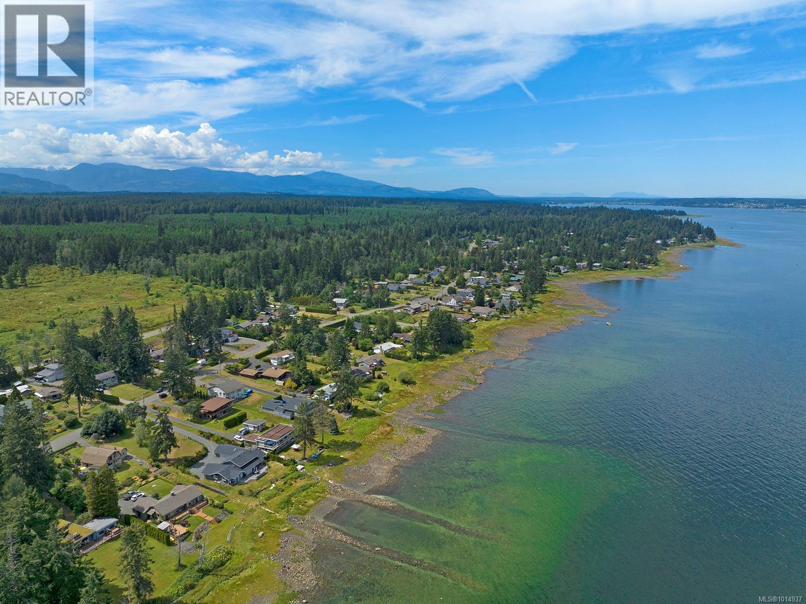 4842 Kilmarnock Dr, Courtenay