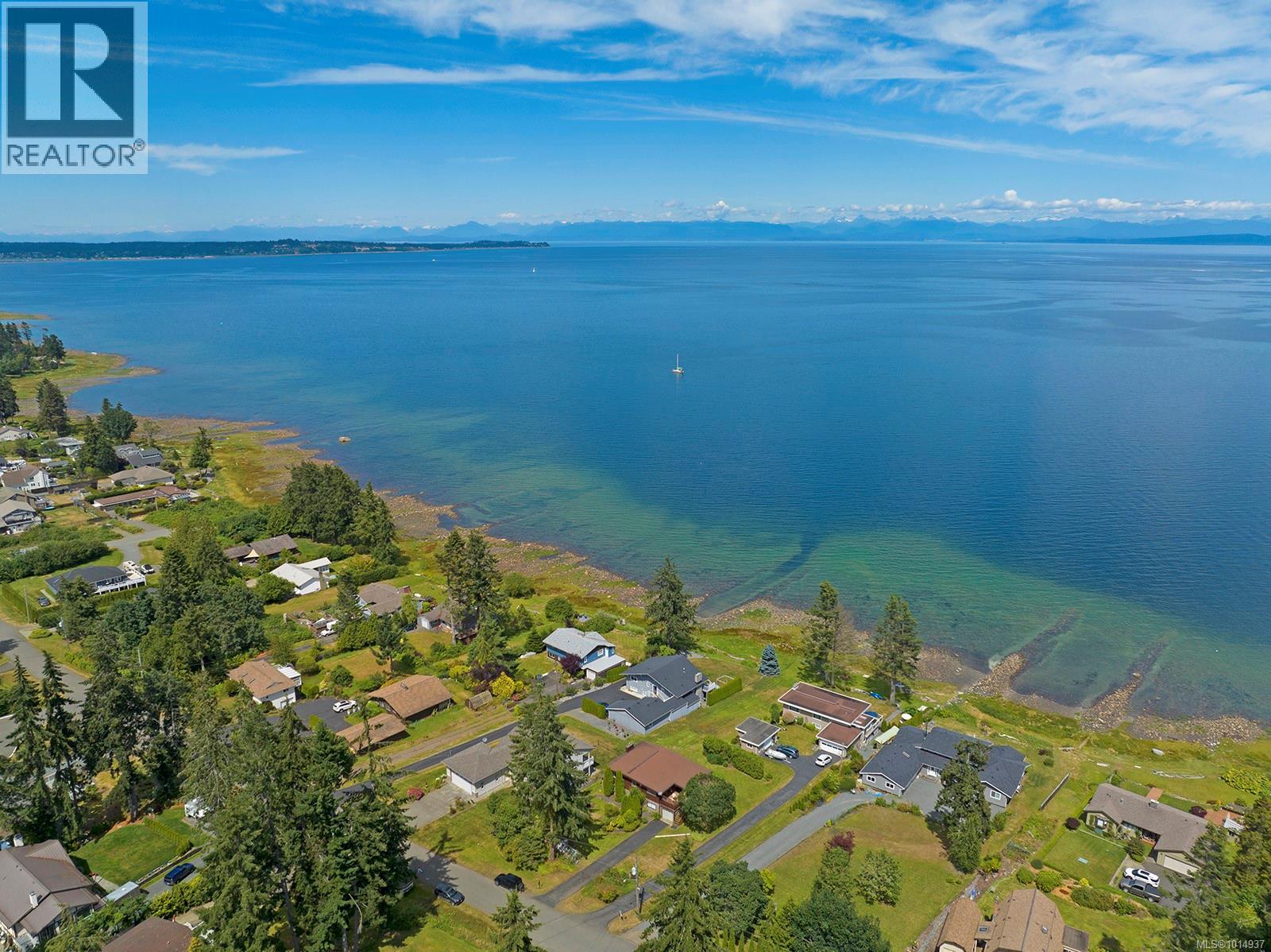 4842 Kilmarnock Dr, Courtenay