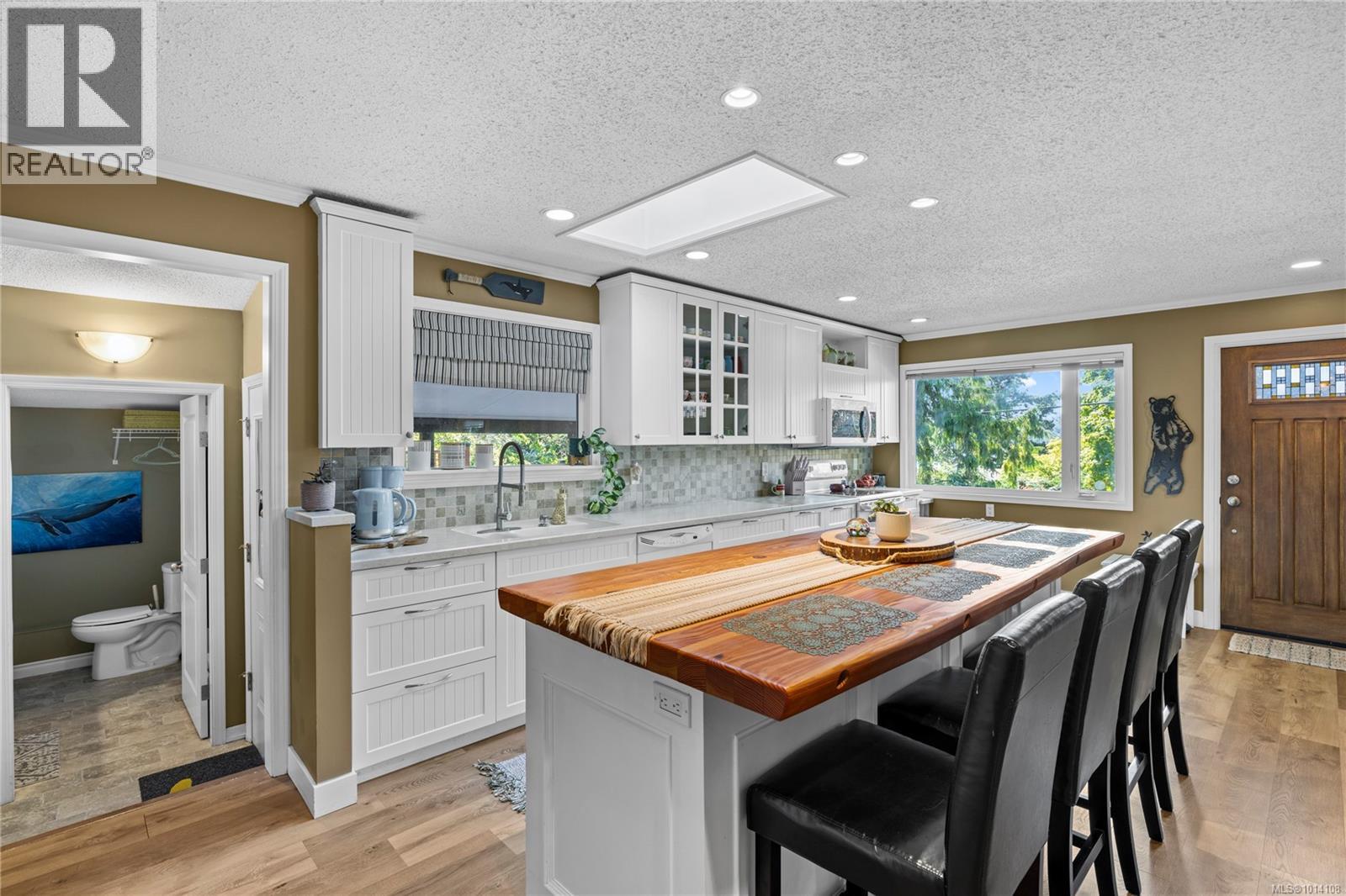 1470 Marina Way, Nanoose Bay