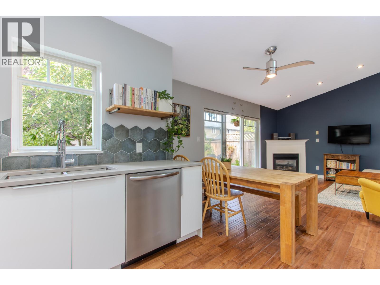 53 1821 WILLOW CRESCENT, Squamish