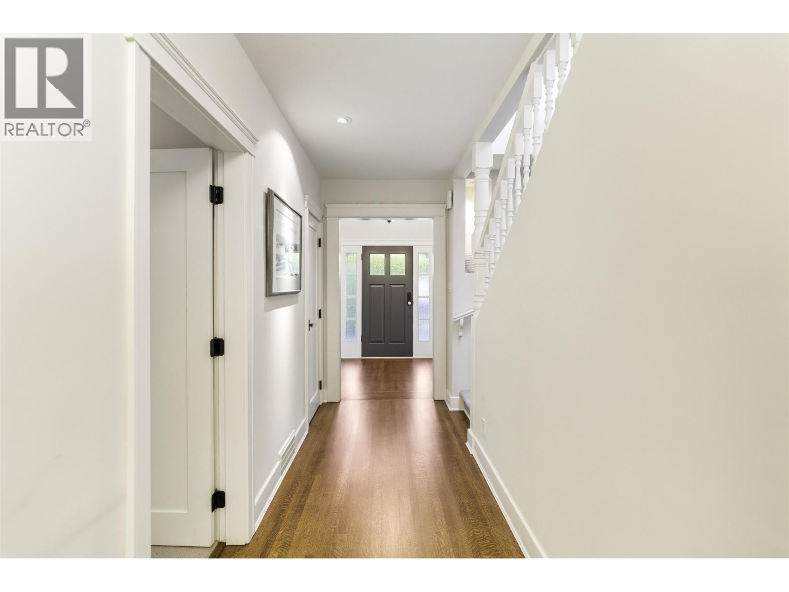 1631 22ND STREET, West Vancouver