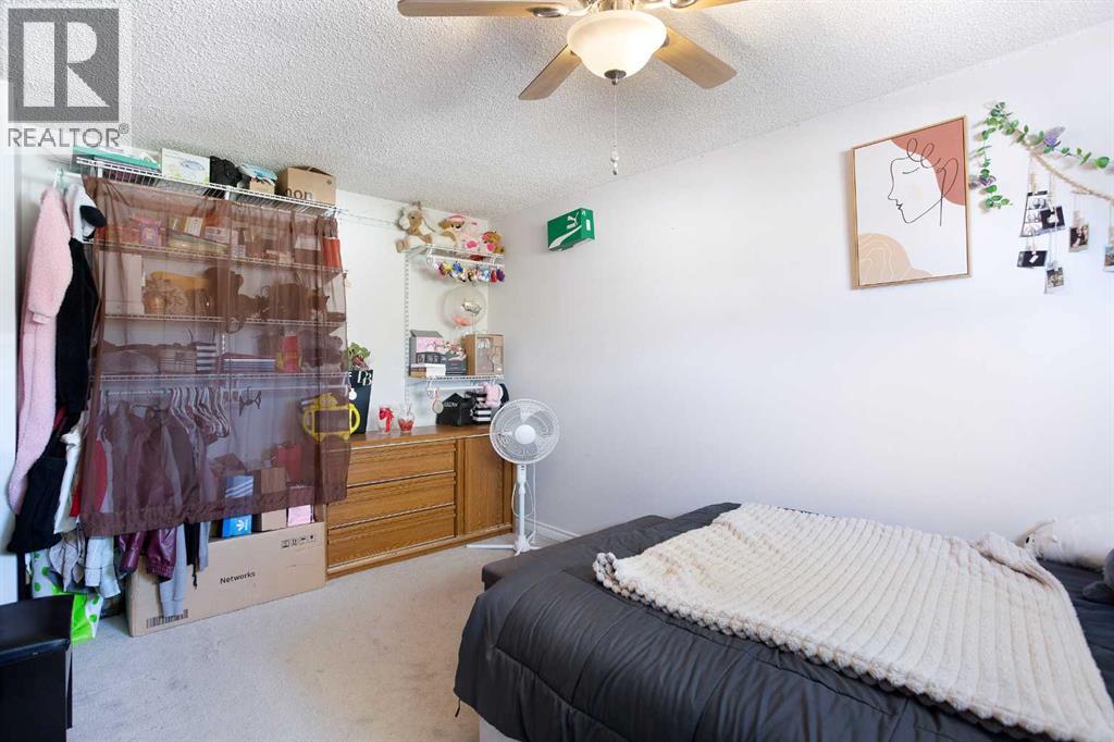 Single Family House for Sale in   Falconridge Drive NE Falconridge Calgary 