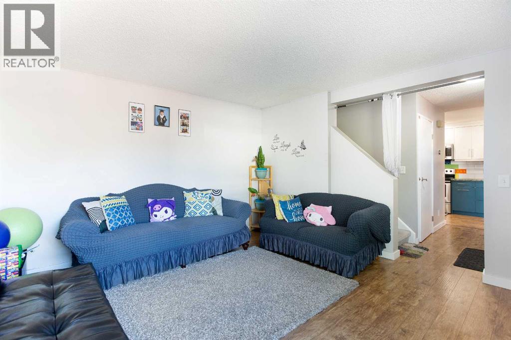 Single Family House for Sale in   Falconridge Drive NE Falconridge Calgary 