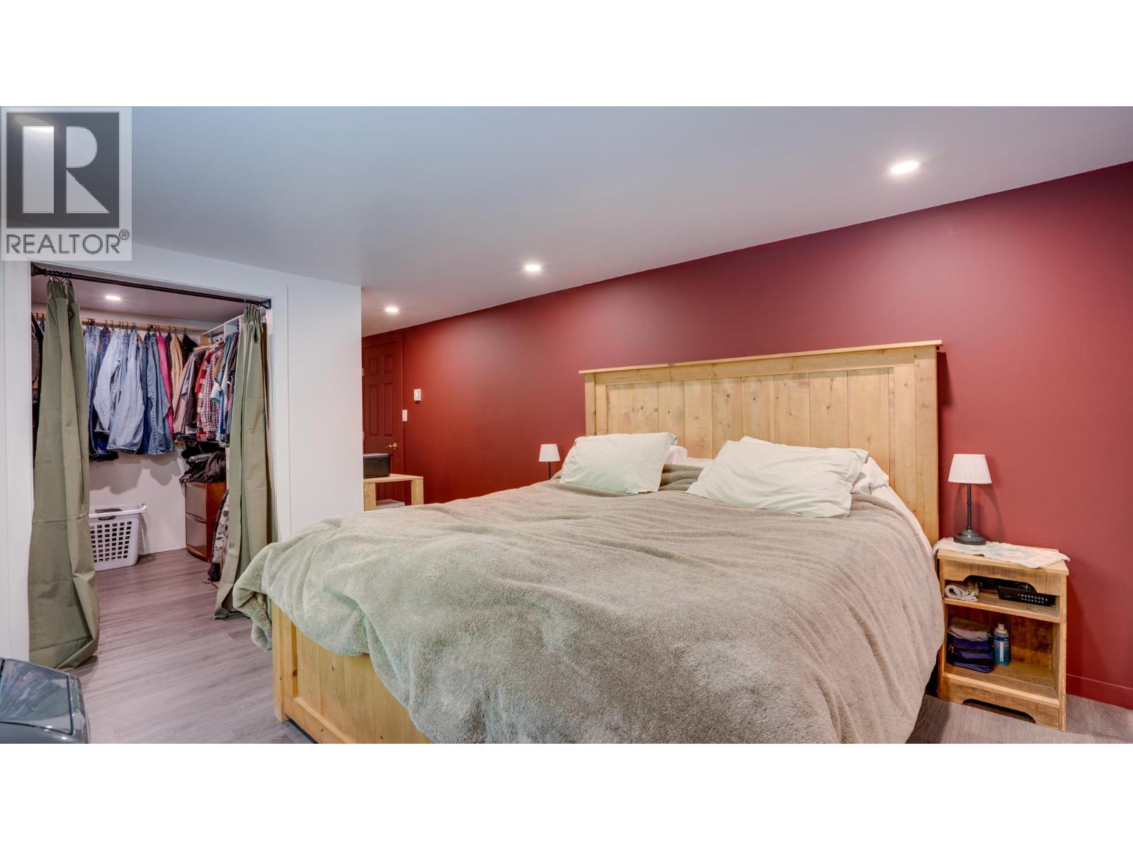 4767 Grandview Flats N Road, Armstrong