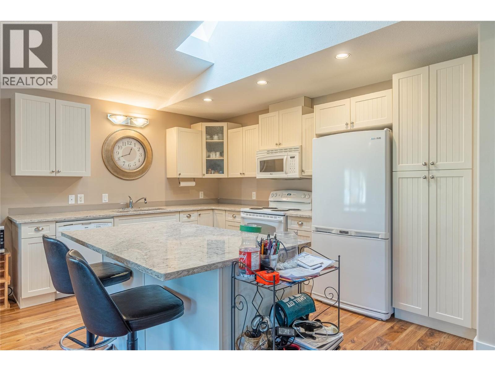 312 Arbutus Street Unit# 16, Chase