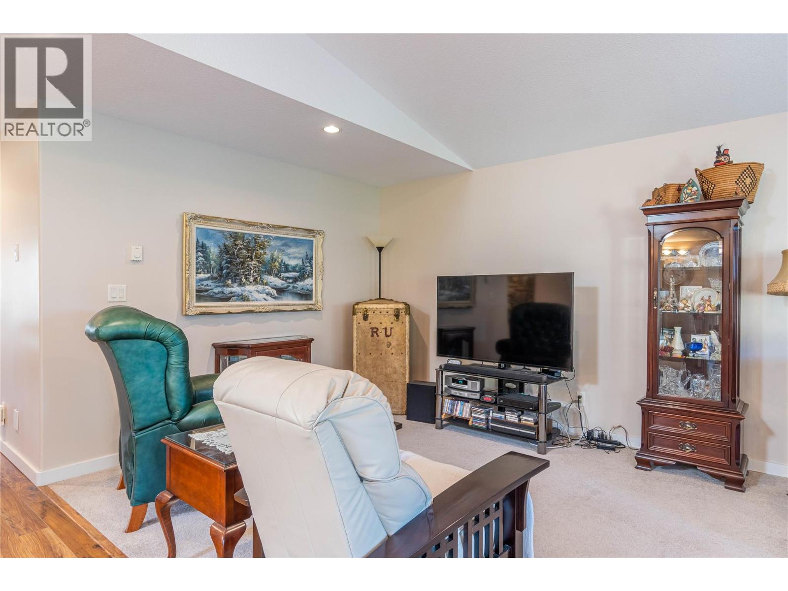 312 Arbutus Street Unit# 16, Chase