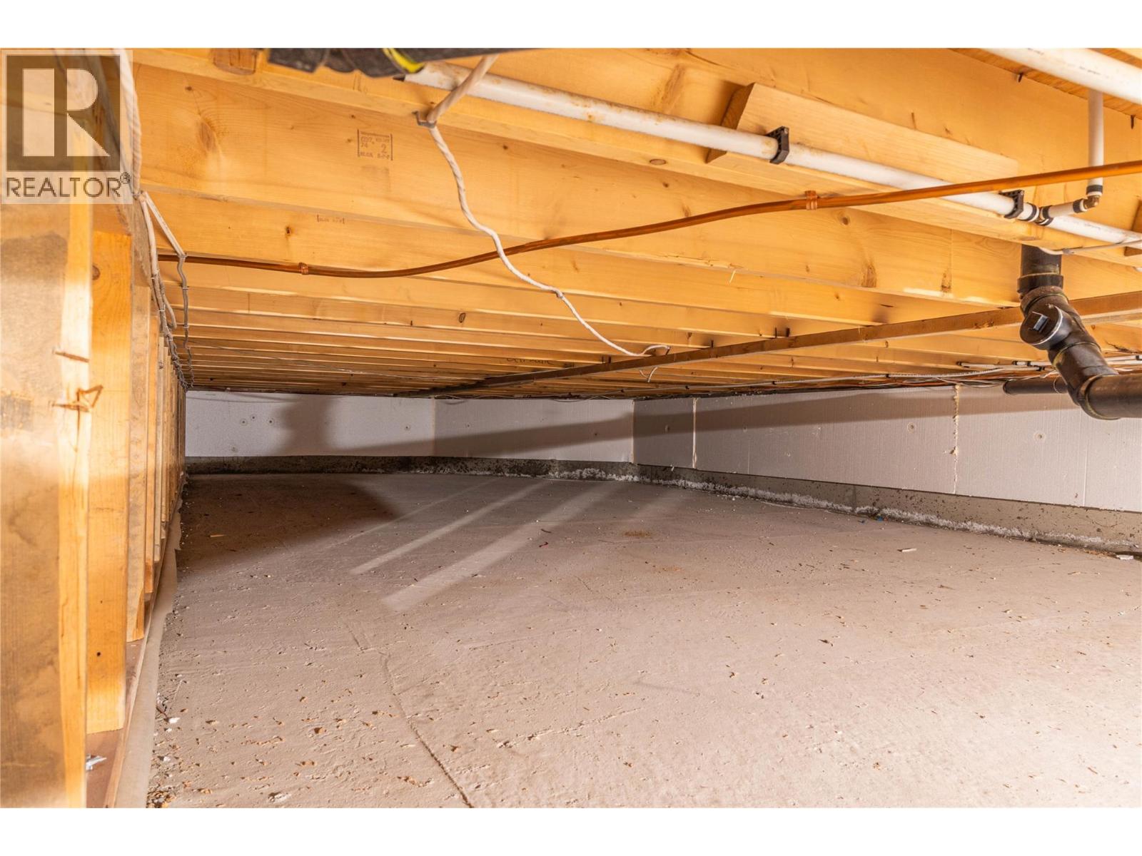 312 Arbutus Street Unit# 16, Chase