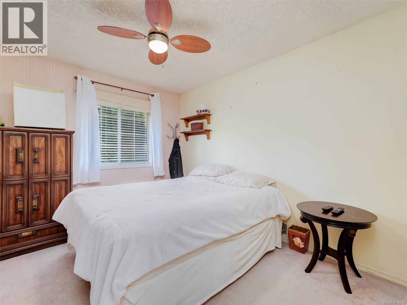  1265 Woodway Road, Esquimalt