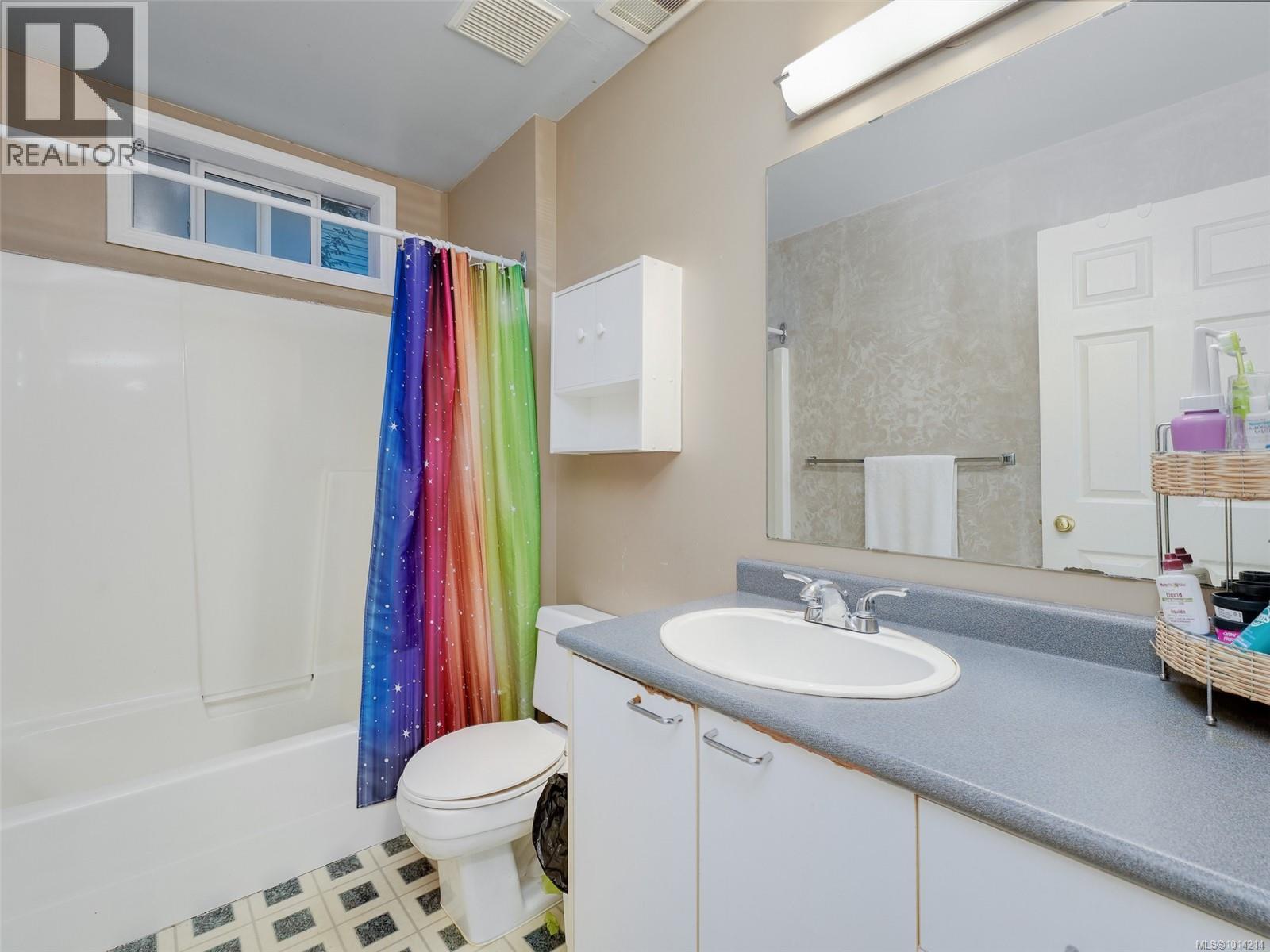  1265 Woodway Road, Esquimalt