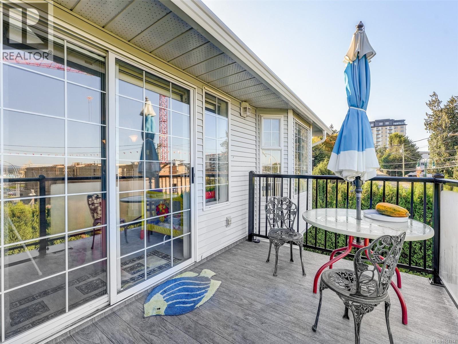  1265 Woodway Road, Esquimalt