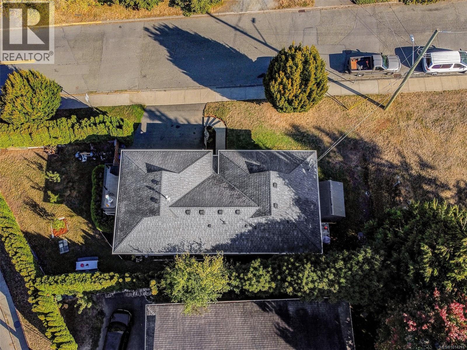  1265 Woodway Road, Esquimalt