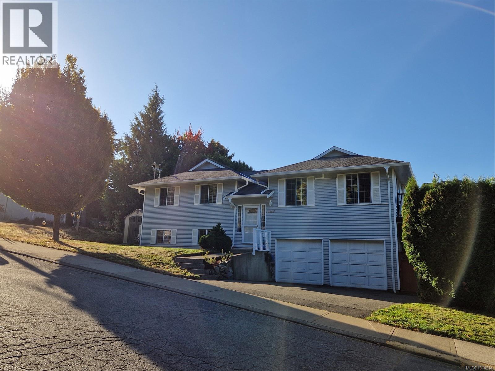  1265 Woodway Road, Esquimalt