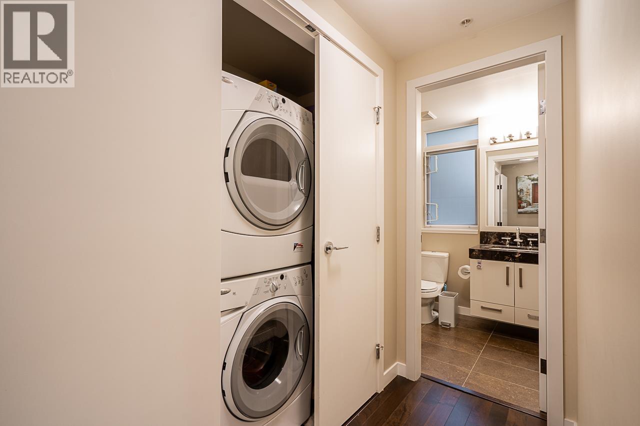 6198 WILSON AVENUE, Burnaby