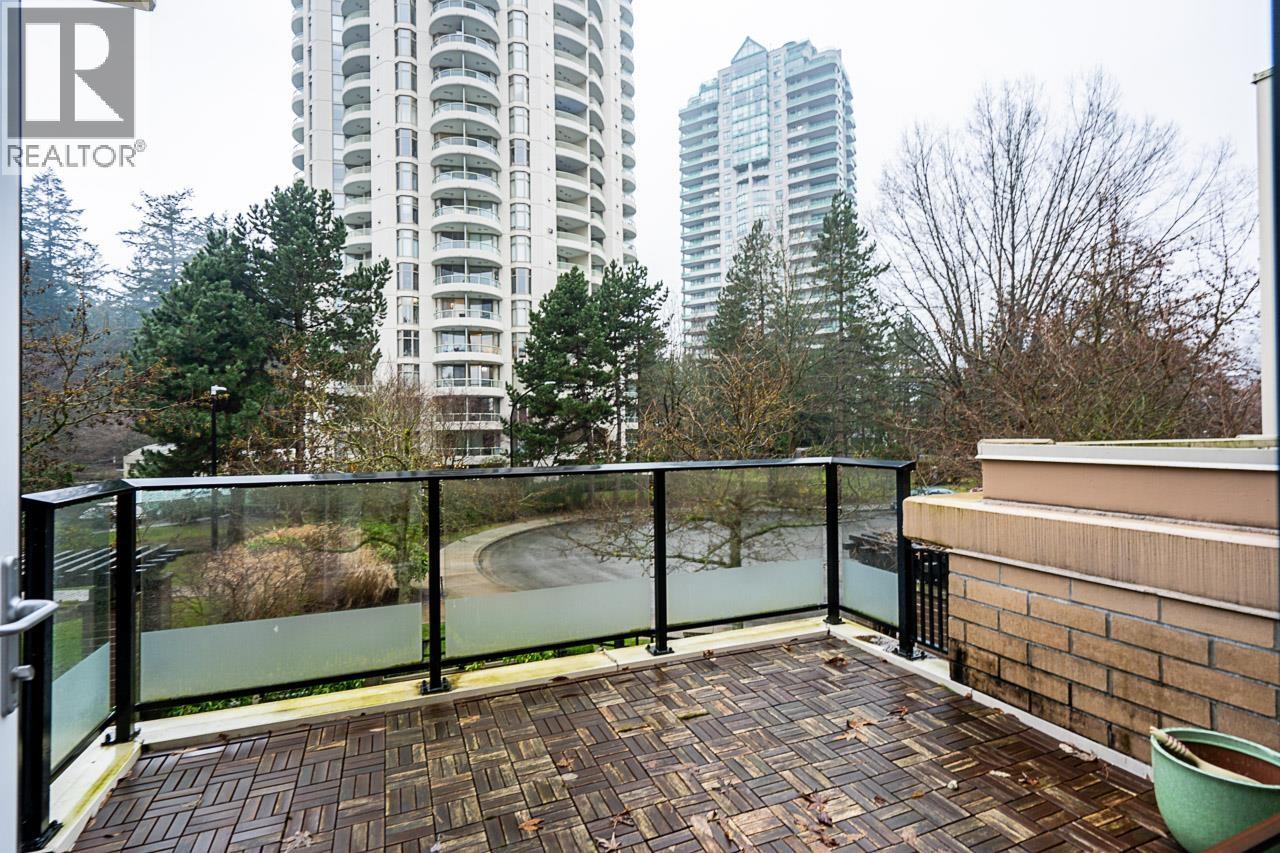 6198 WILSON AVENUE, Burnaby
