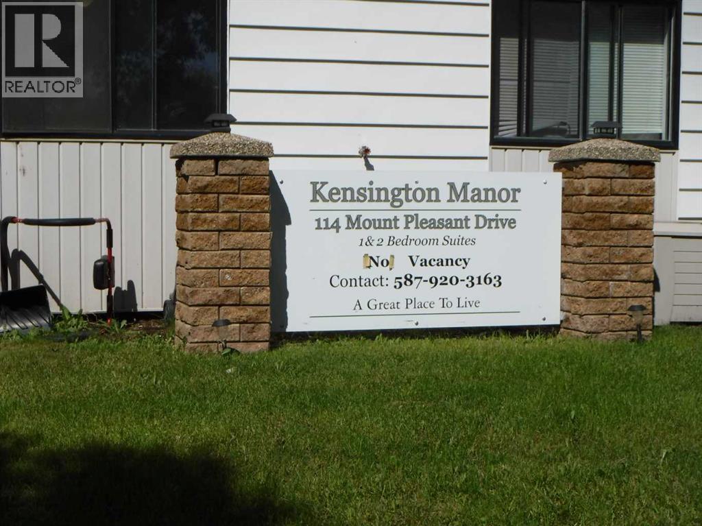 107, 114 Mount Pleasant Drive - Photo 3 of 8, Camrose, Alberta