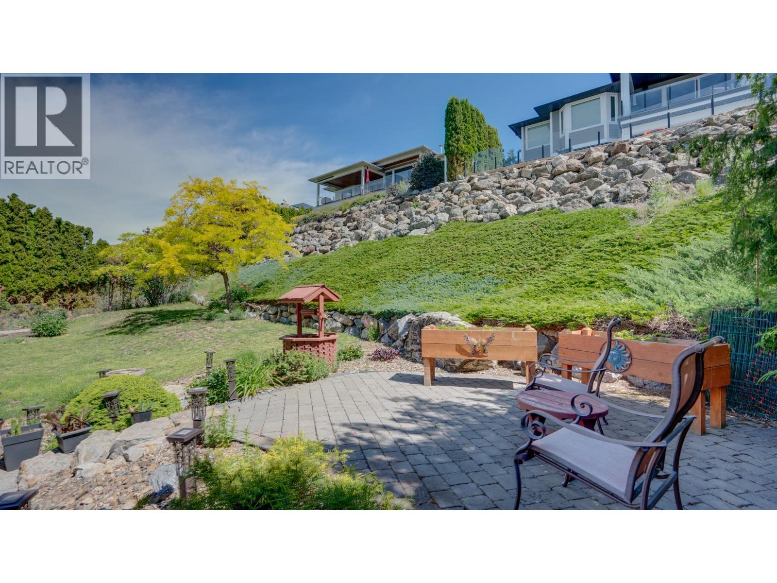 667 Mt. York Drive, Coldstream