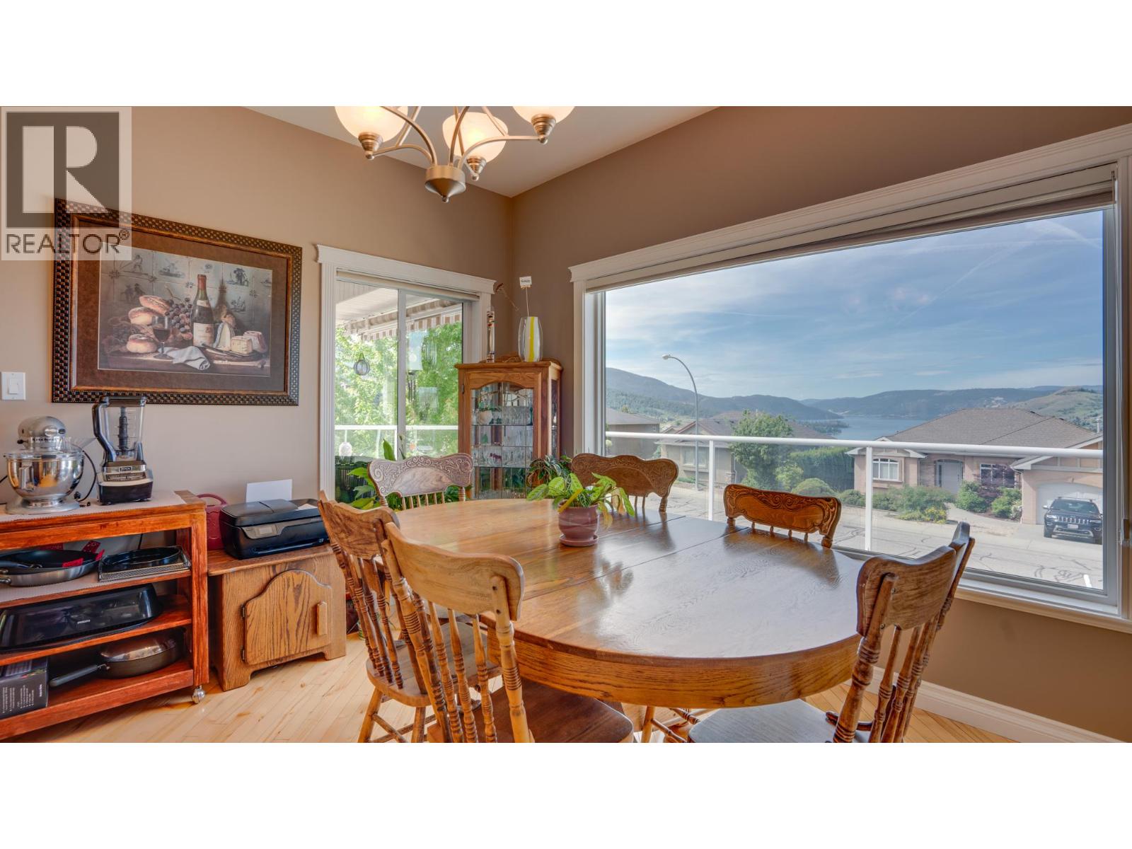 667 Mt. York Drive, Coldstream