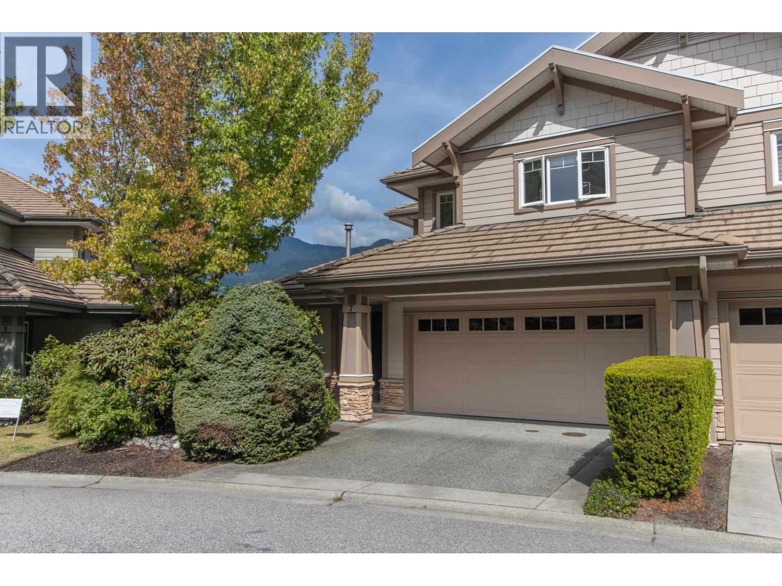 7 BEACH DRIVE, West Vancouver