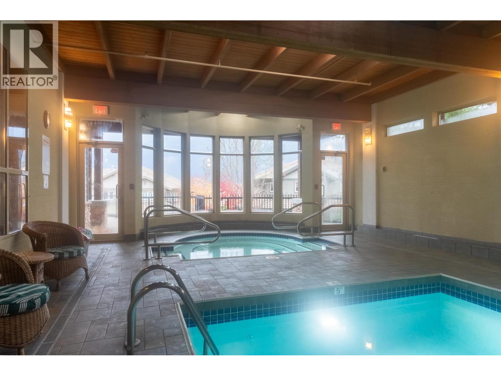 7 BEACH DRIVE, West Vancouver
