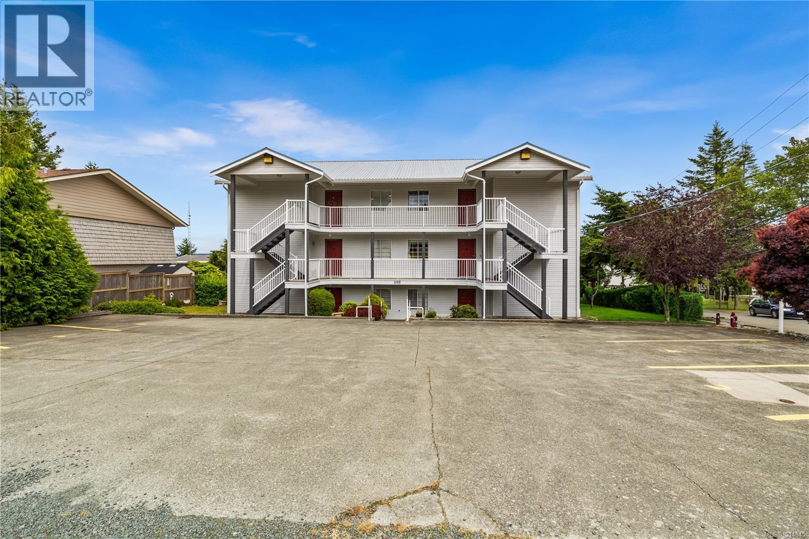 4 695 Upland Dr, Campbell River