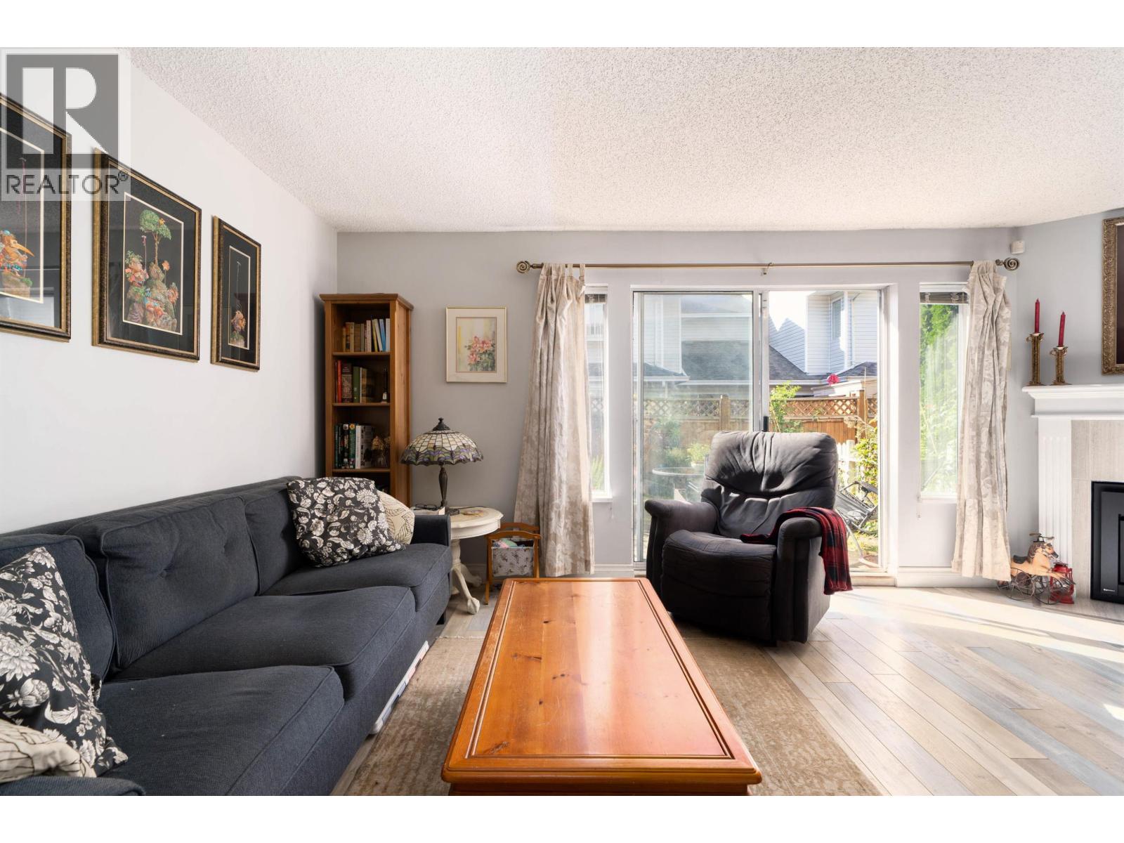 205 20675 118 AVENUE, Maple Ridge
