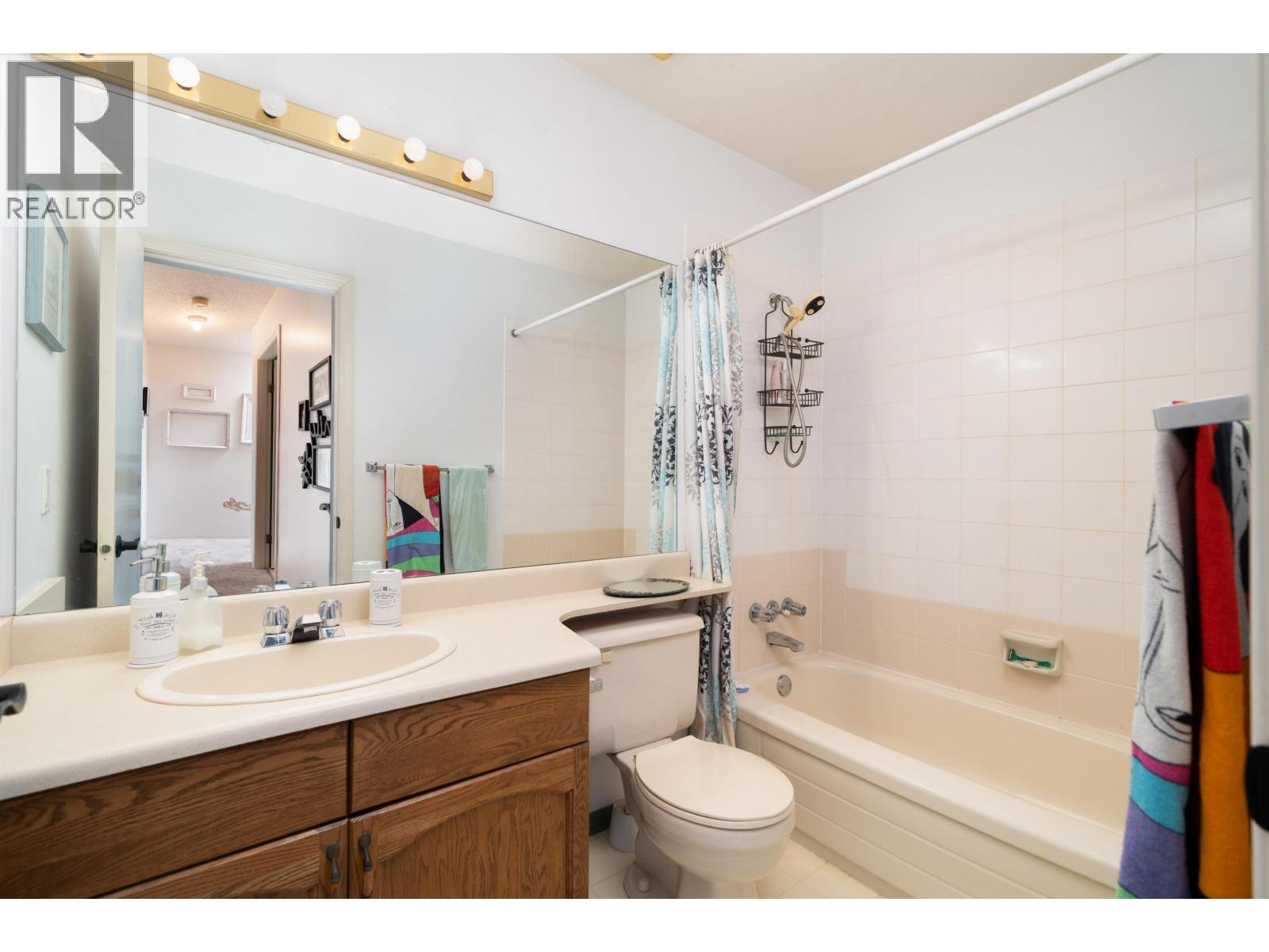 205 20675 118 AVENUE, Maple Ridge