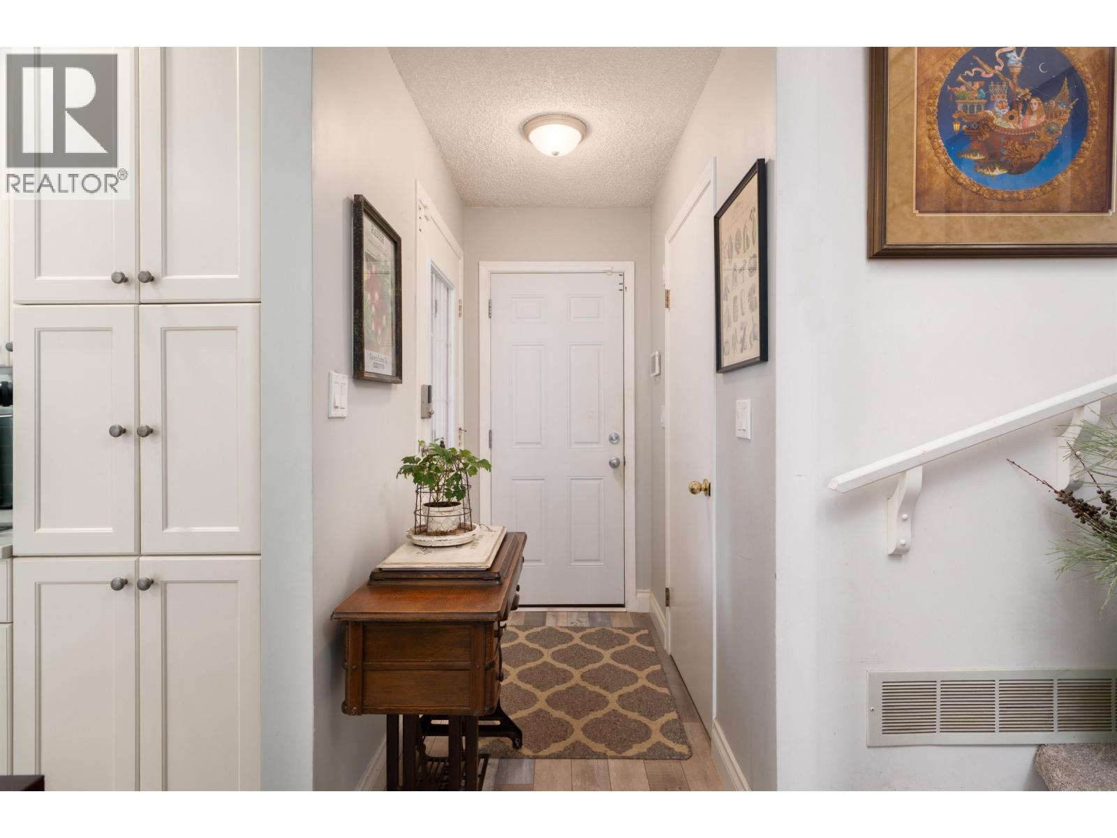 205 20675 118 AVENUE, Maple Ridge