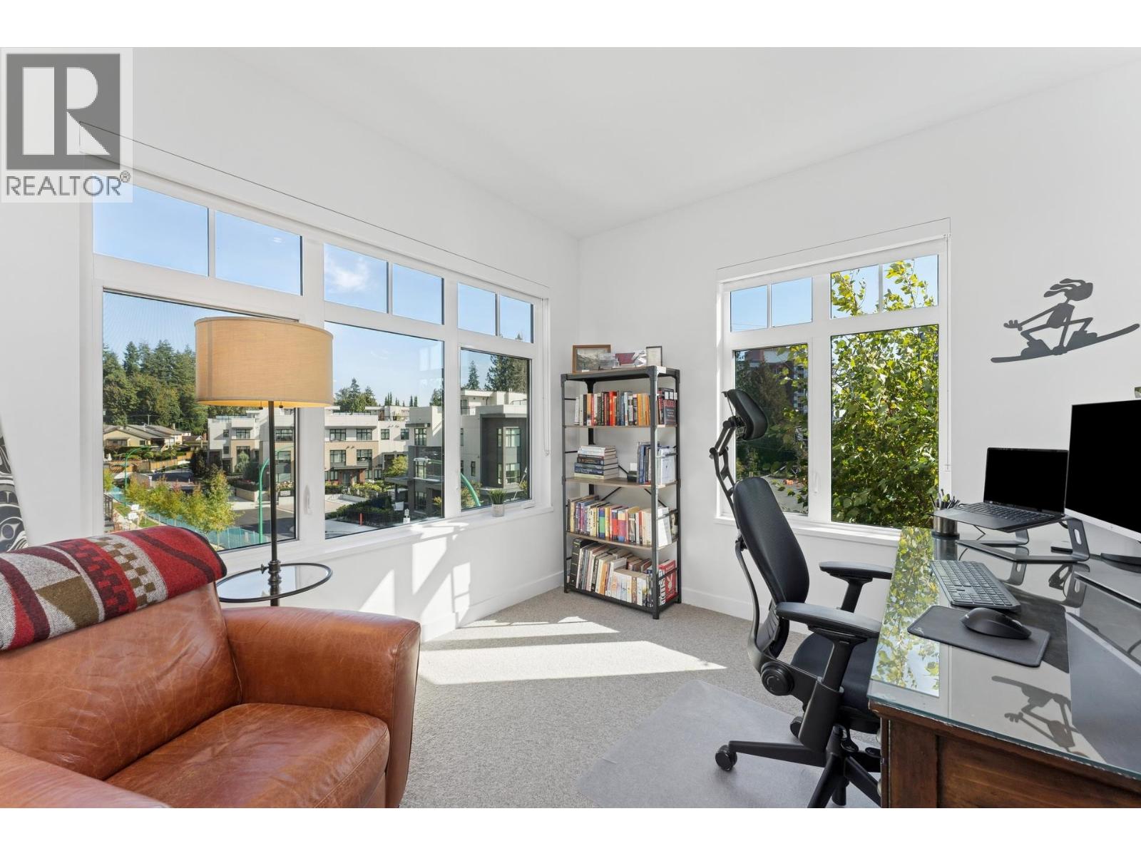 19 1960 GLENAIRE DRIVE, North Vancouver