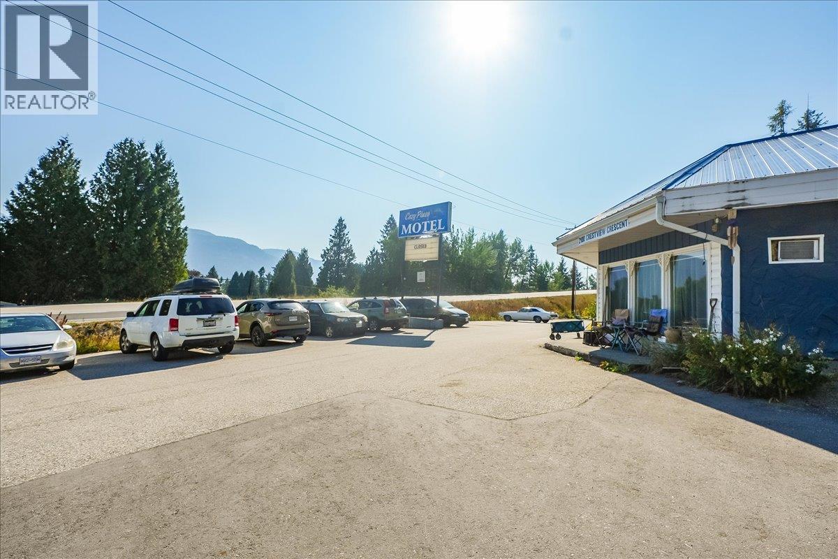 2100 Crestview Crescent - 25