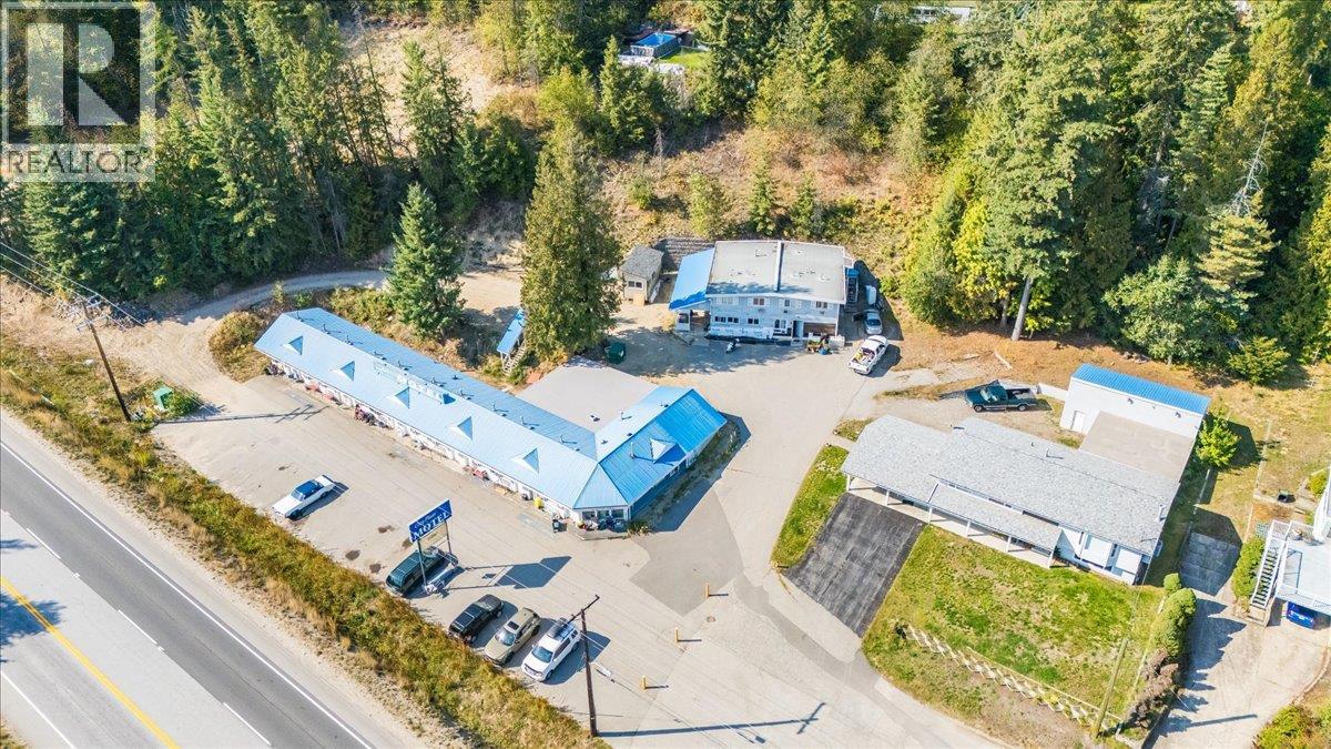 2100 Crestview Crescent - 42