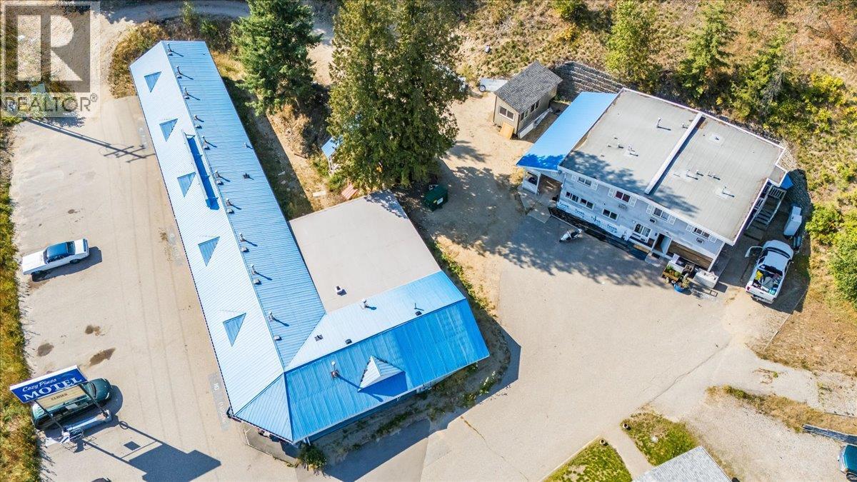 2100 Crestview Crescent - 43