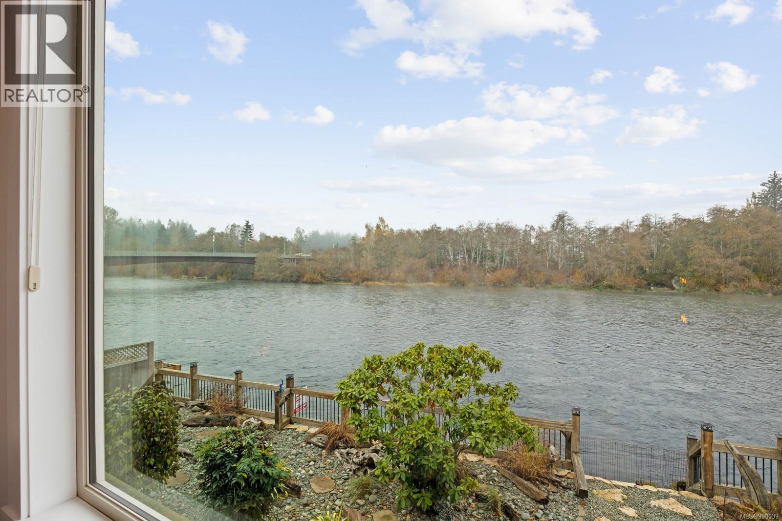 1940 19th Ave, Campbell River