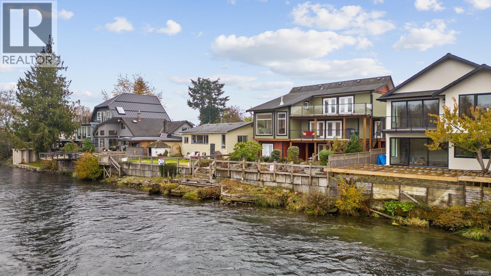 1940 19th Ave, Campbell River