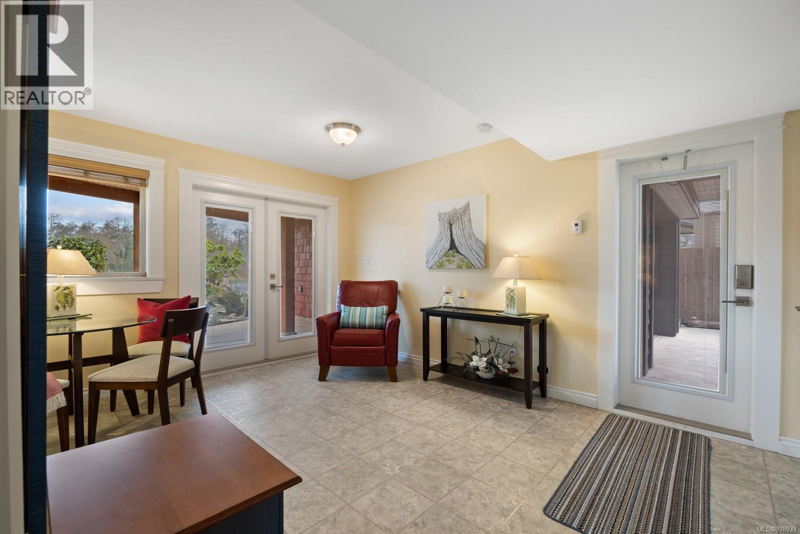 1940 19th Ave, Campbell River
