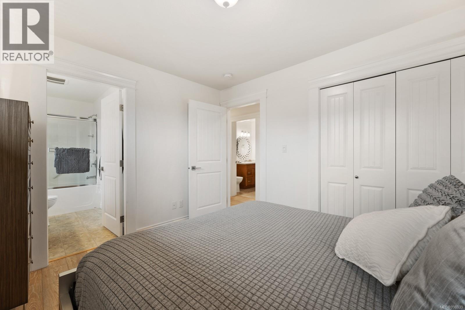 1940 19th Ave - 31