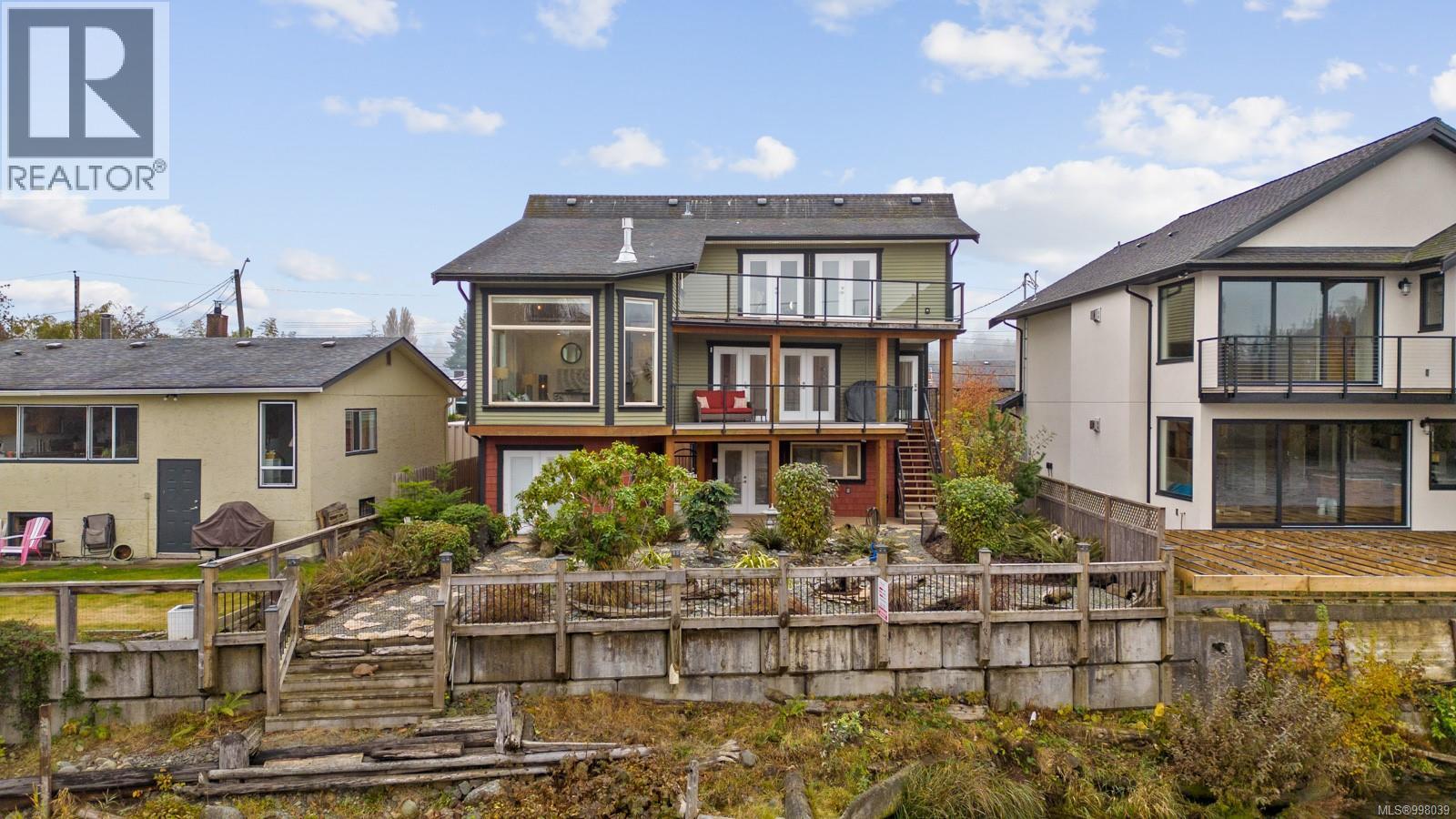 1940 19th Ave, Campbell River