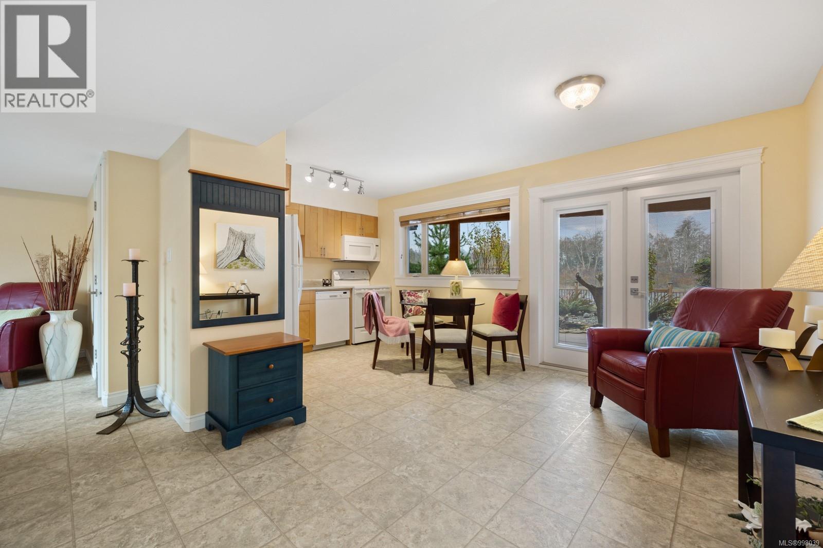 1940 19th Ave, Campbell River