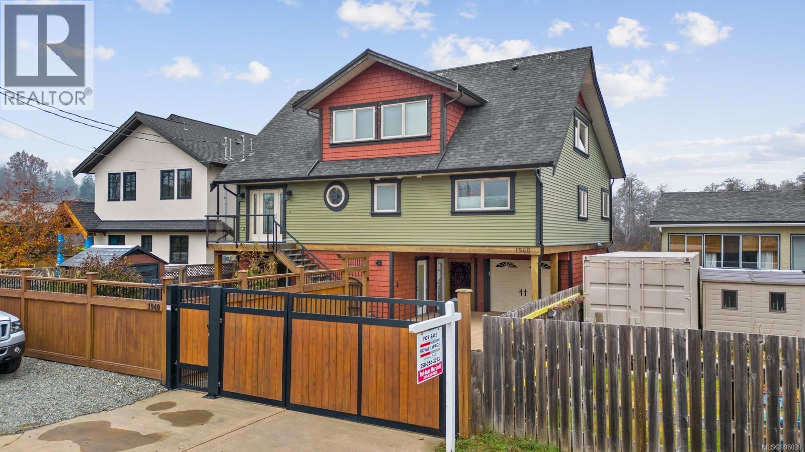 1940 19th Ave, Campbell River