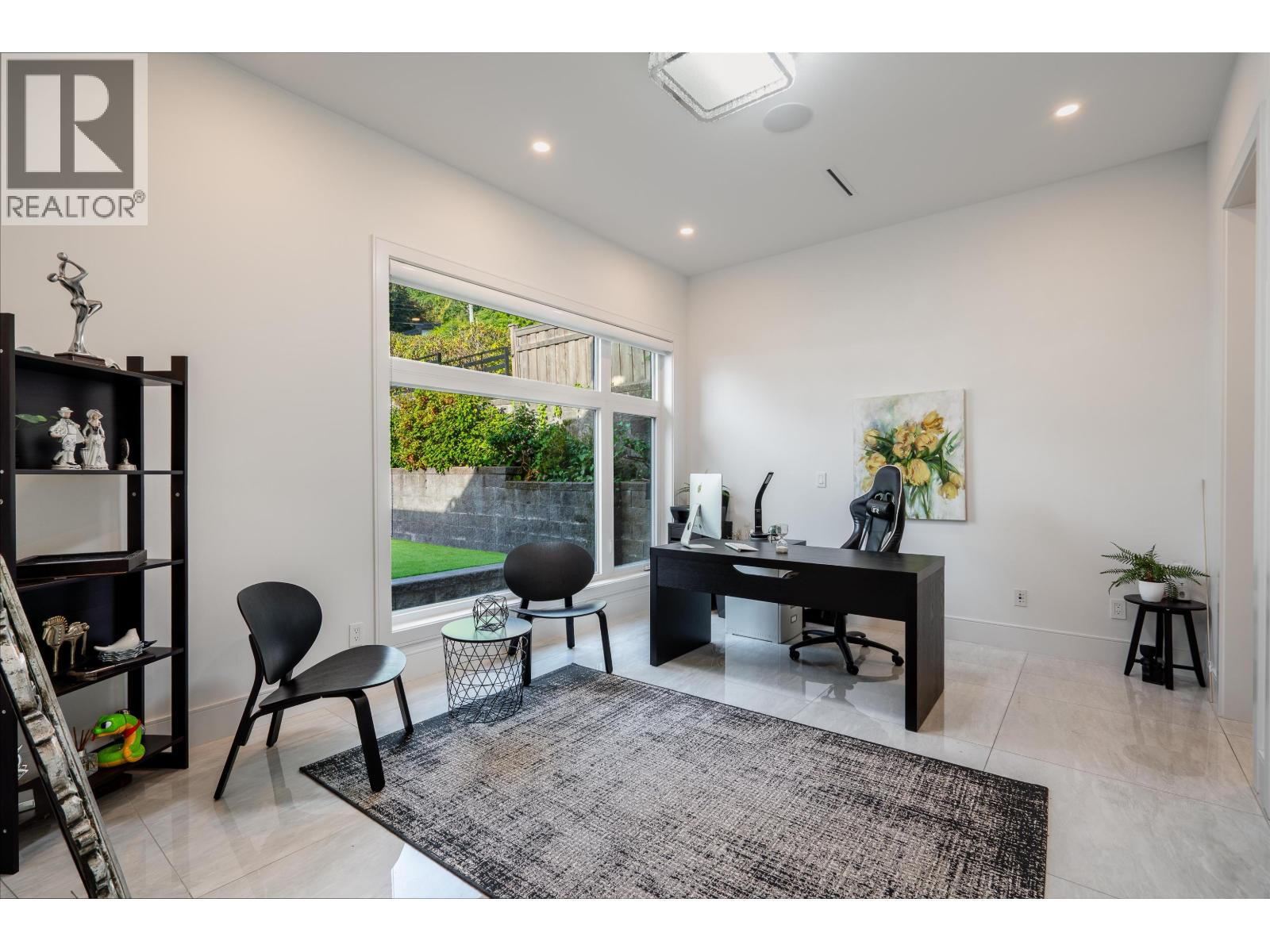 929 CANYON BOULEVARD, North Vancouver