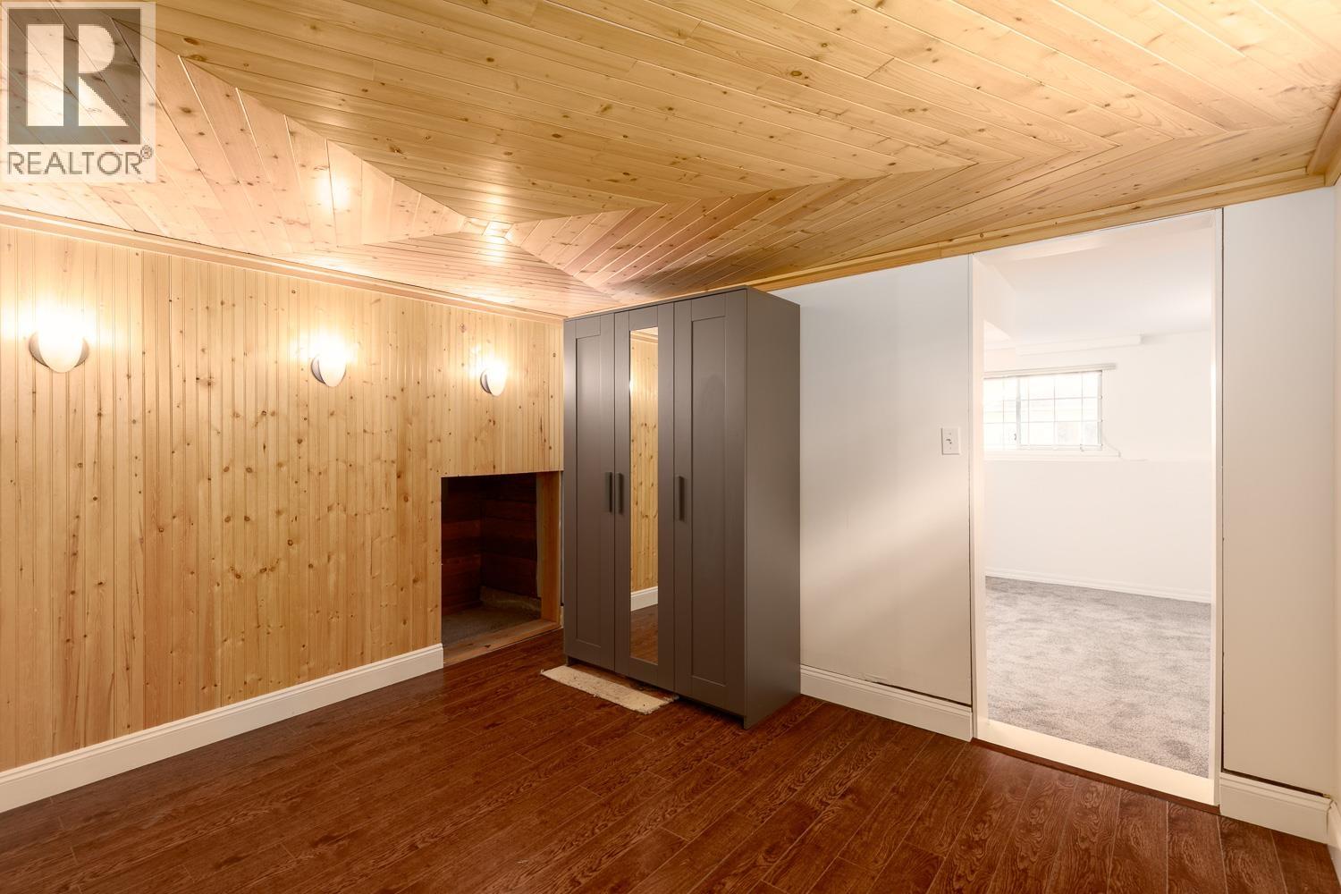 113 EIGHTH AVENUE, New Westminster