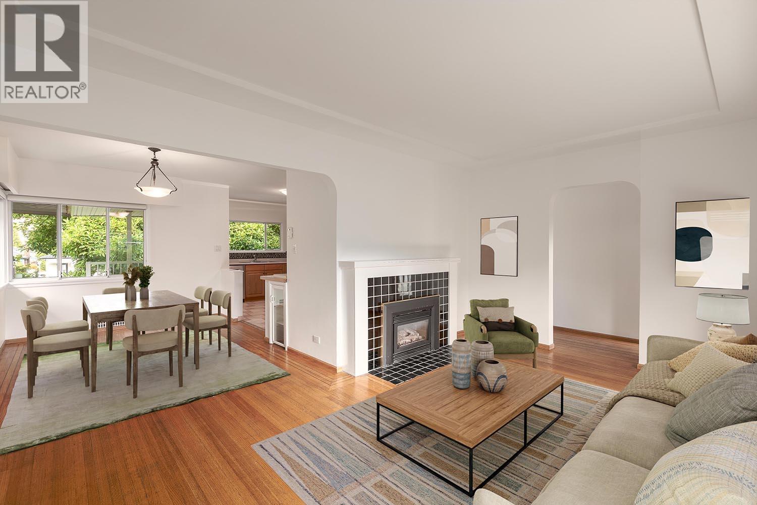 113 EIGHTH AVENUE, New Westminster