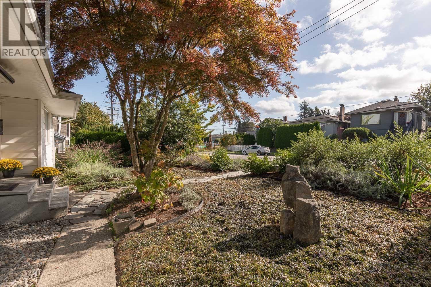 113 EIGHTH AVENUE, New Westminster