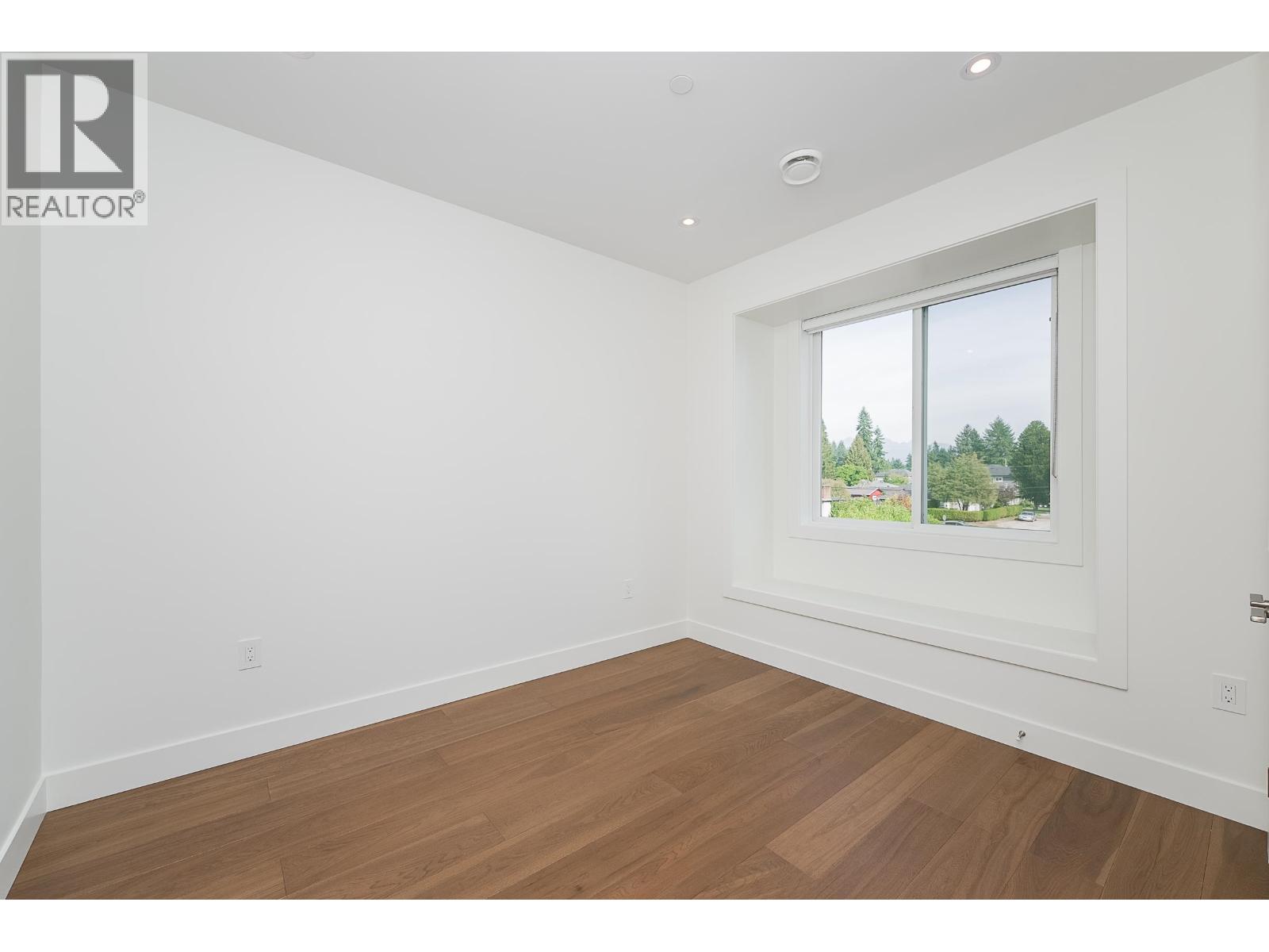 3380 EDINBURGH STREET, Port Coquitlam