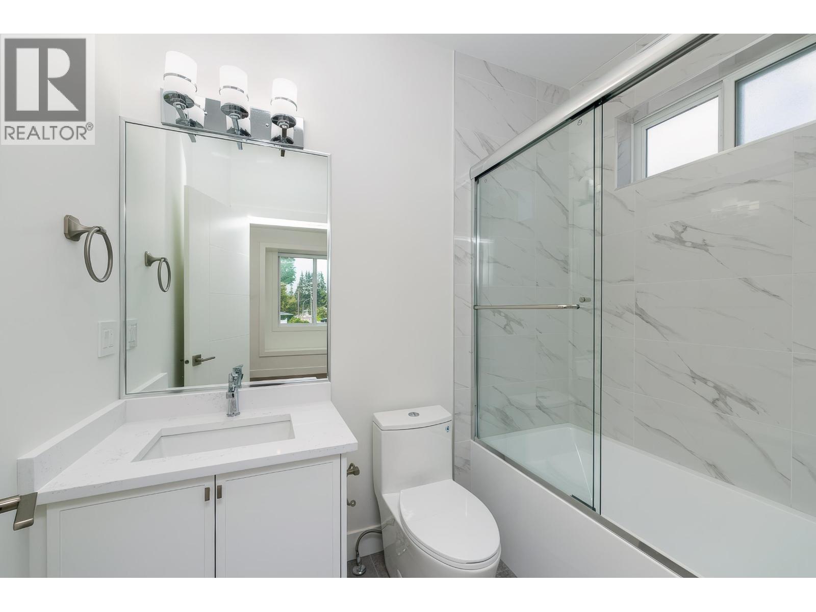 3380 EDINBURGH STREET, Port Coquitlam